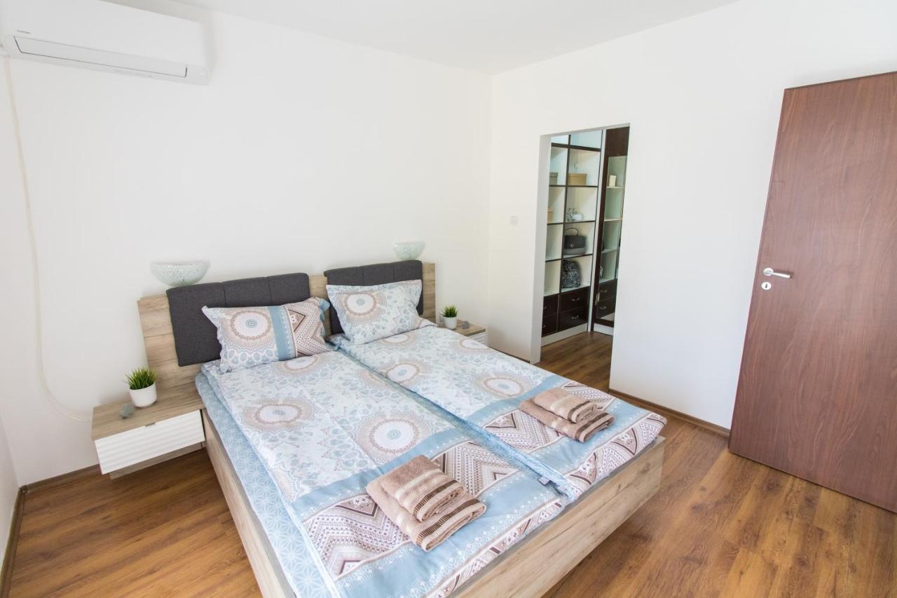 Domus Apartments Old Town Plovdiv Ngoại thất bức ảnh